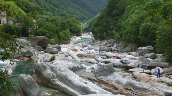alte Steinbruecke bei Lavertezzo